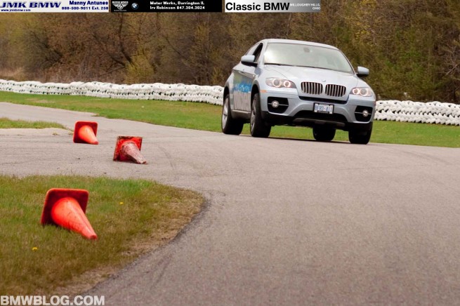 2010-bmw-x6-hybrid-review-22