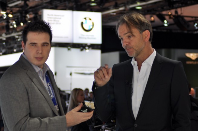 2010-detroit-auto-show-26