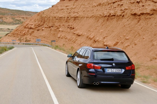2011-bmw-5-series-touring-wagon-9