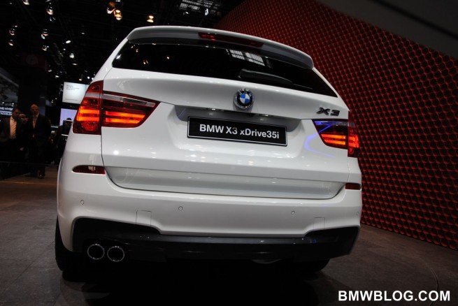 2011-bmw-x3-m-package-39