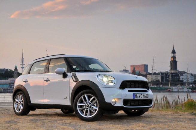 2011-mini-countryman-cooper-s-80