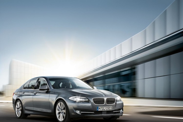 Top Three World Car of the Year Finalists Announced – BMW 5 Series, Audi A8, Nissan Leaf