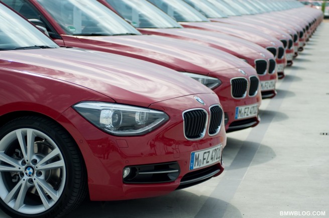 2012-bmw-118i-review-041