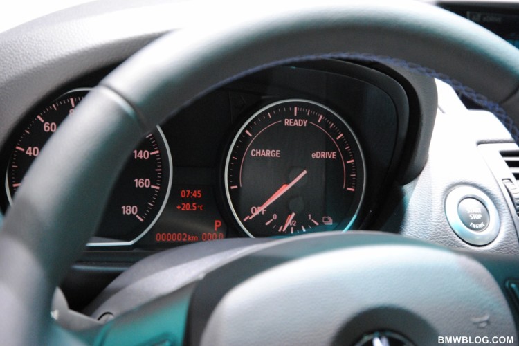 2011 Geneva: World Premiere – BMW ActiveE