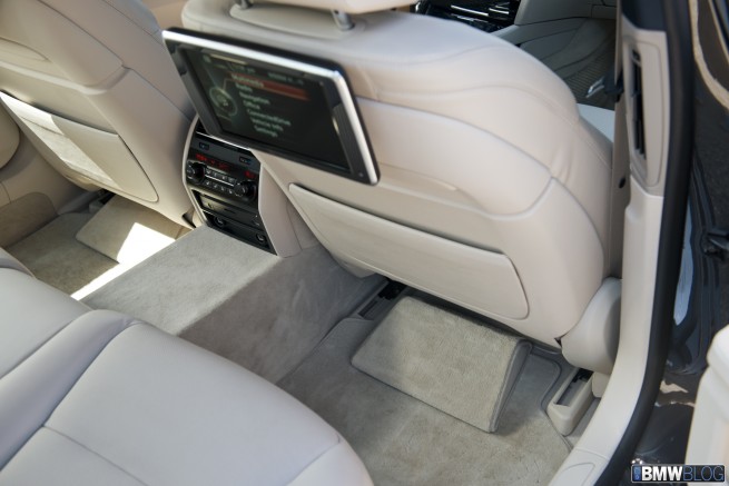 2013-bmw-750Li-xDrive-review-32.jpg