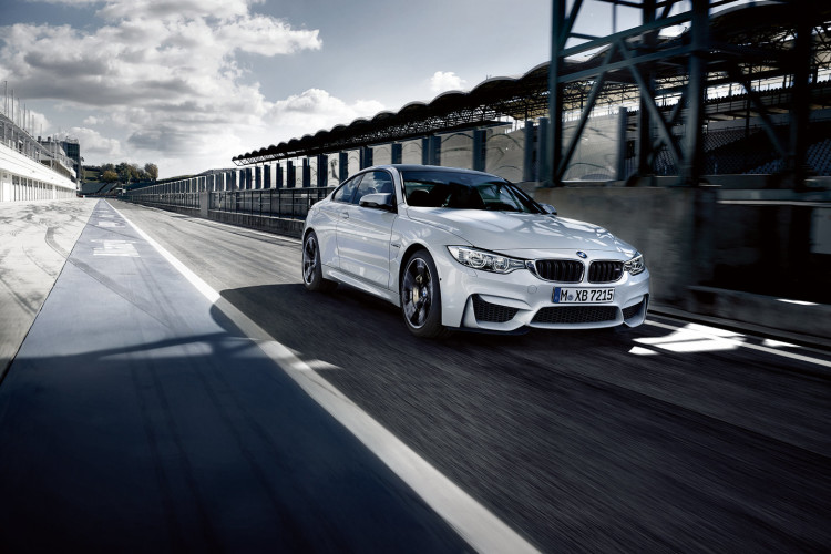 BMW M4 Coupe Photoshoot – Behind The Scenes Footage