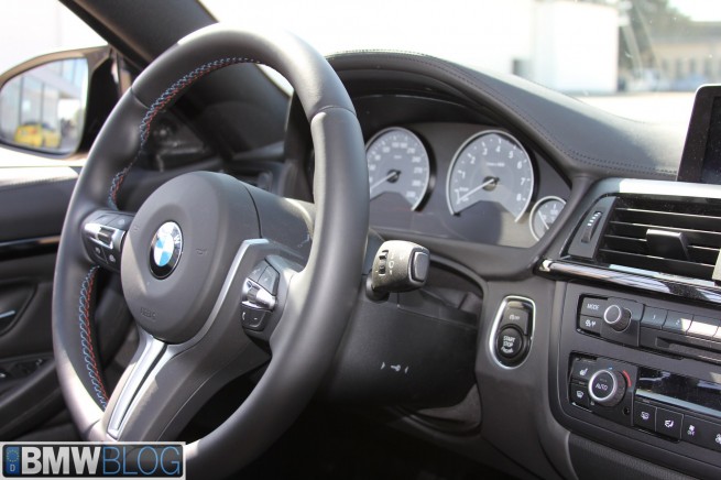 2014-bmw-m3-m4-interior-02