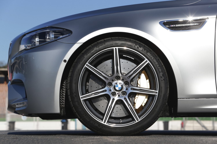 The most expensive BMW paint – BMW Individual Pure Metal Silver