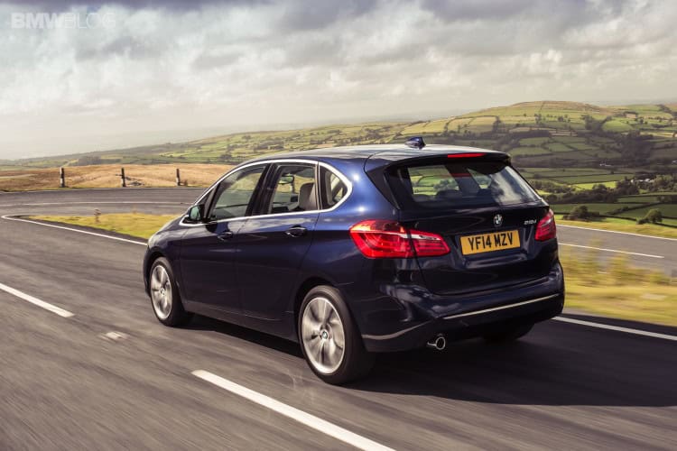 2015-bmw-2-series-active-tourer-wallpapers-15