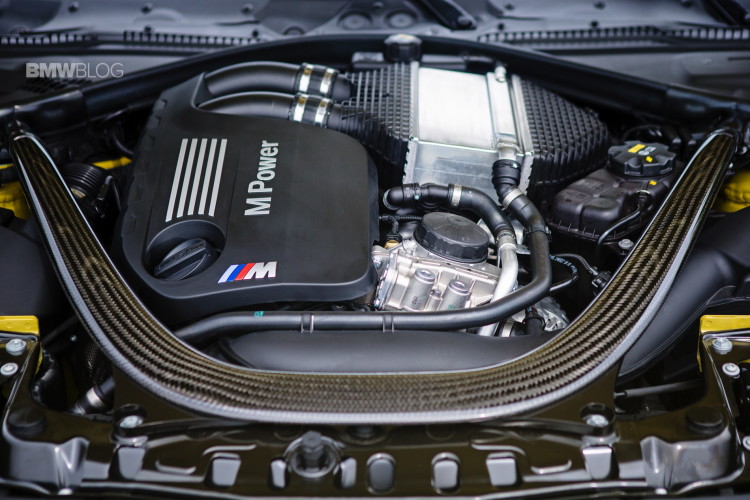 2015-bmw-m3-m4-road-america-15