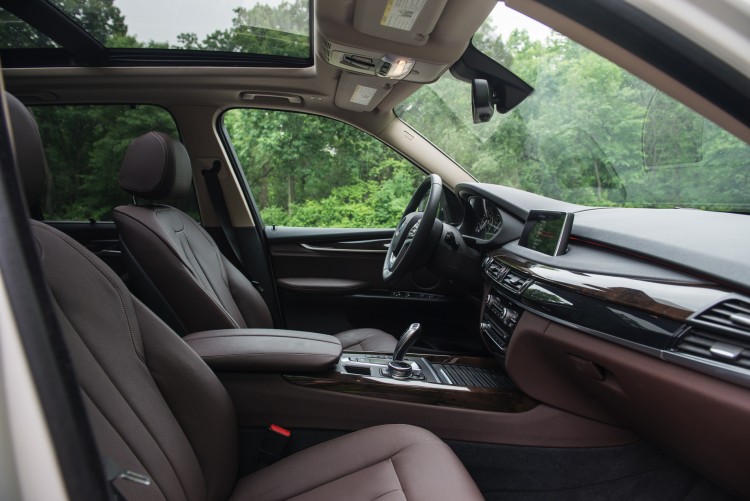 2015-bmw-x5-xdrive35i-test-drive-33