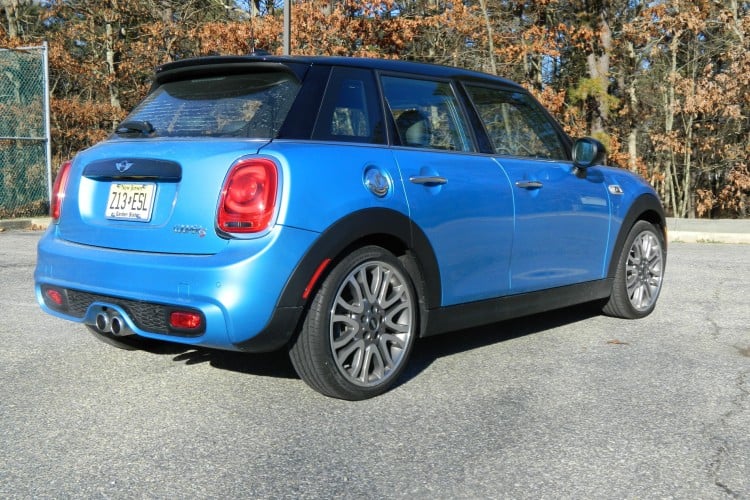 2015 MINI Cooper S – Test Drive Part 2