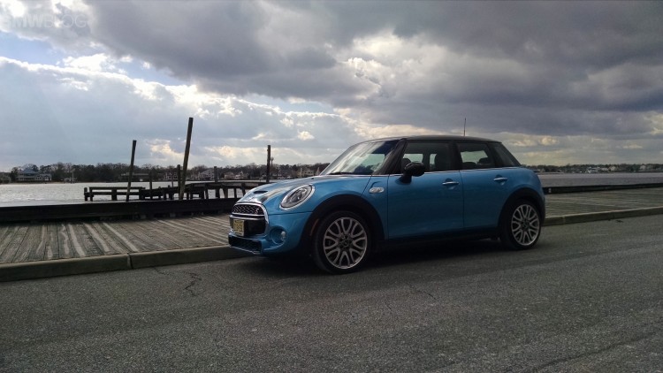 2015-mini-cooper-s-test-drive-17