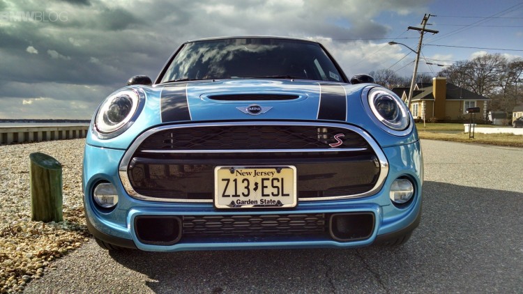 2015-mini-cooper-s-test-drive-22