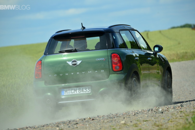 2015-mini-countryman-230