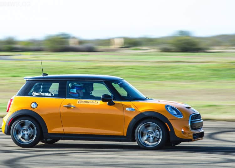 Continental ExtremeContact DW-review-03