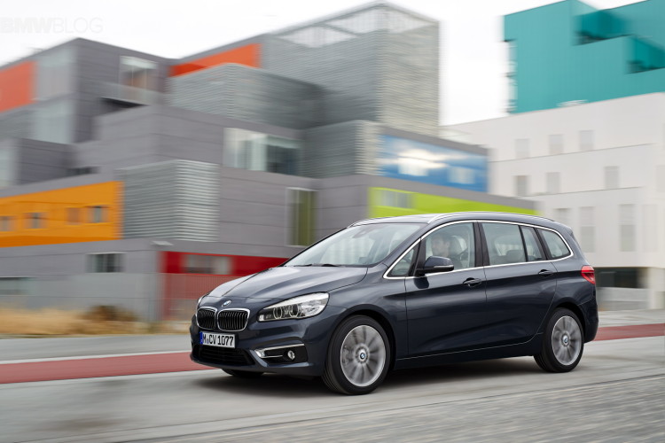 bmw-220d-xdrive-gran-tourer-images-21