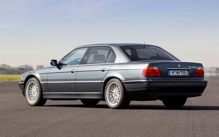 bmw-750il-v12-e38