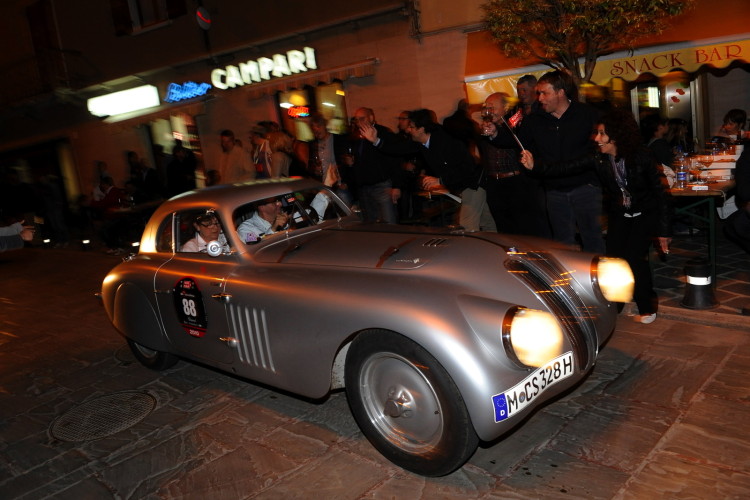 bmw-racing-history-1600x1200-images-04