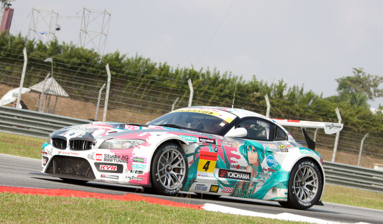 2.-2013-Hatsune-Miku-Z4