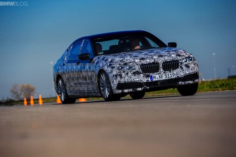 2016-bmw-7-series-test-drive-29