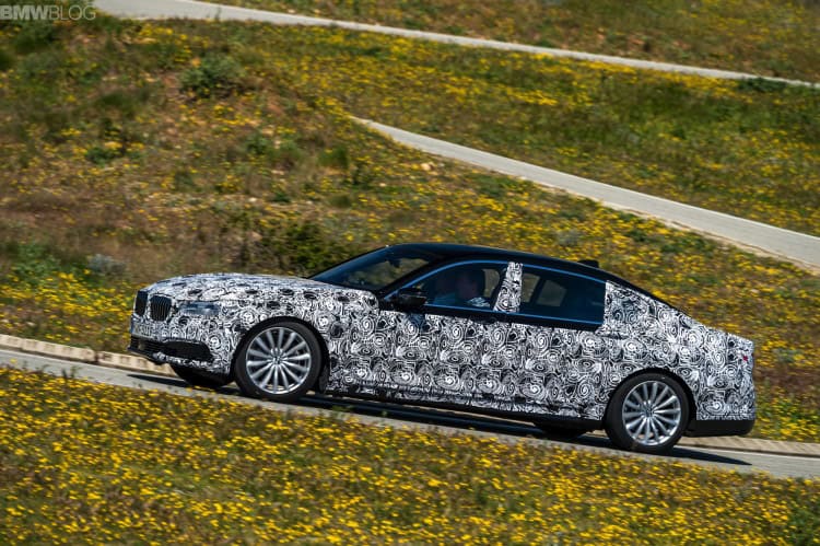 2016-bmw-7-series-test-drive-33