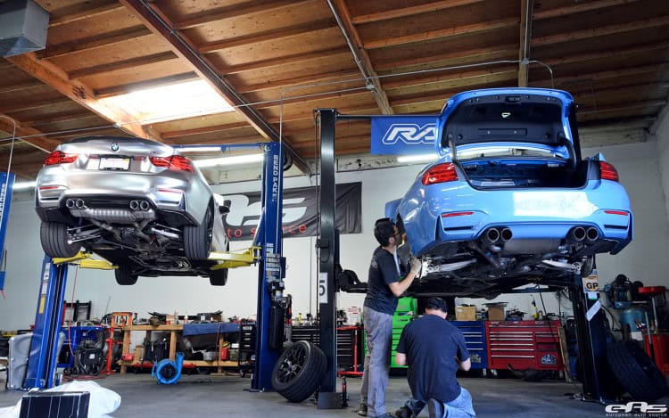 JRZ RS Pro Coilovers Installed On A Yas Marina Blue M4