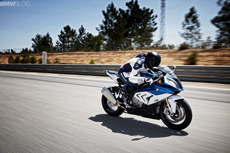 bmw-s-1000-rr-image-03