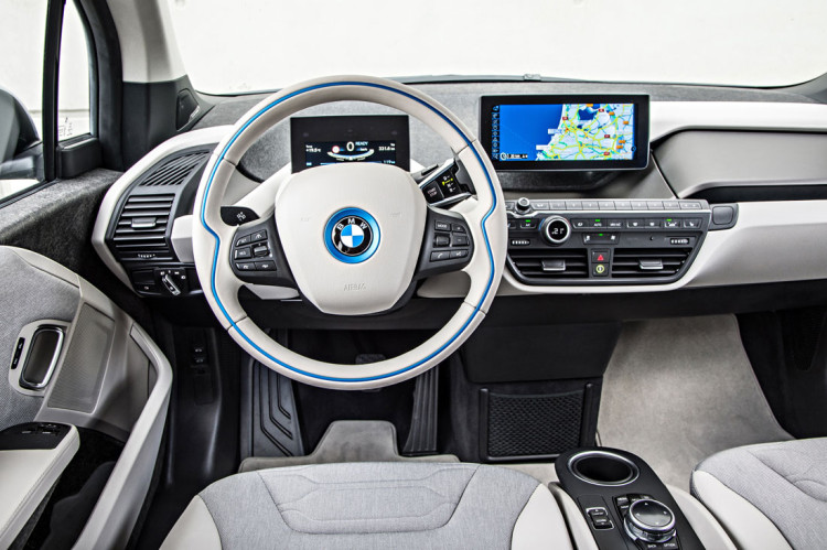 bmw_i3_steering-wheel