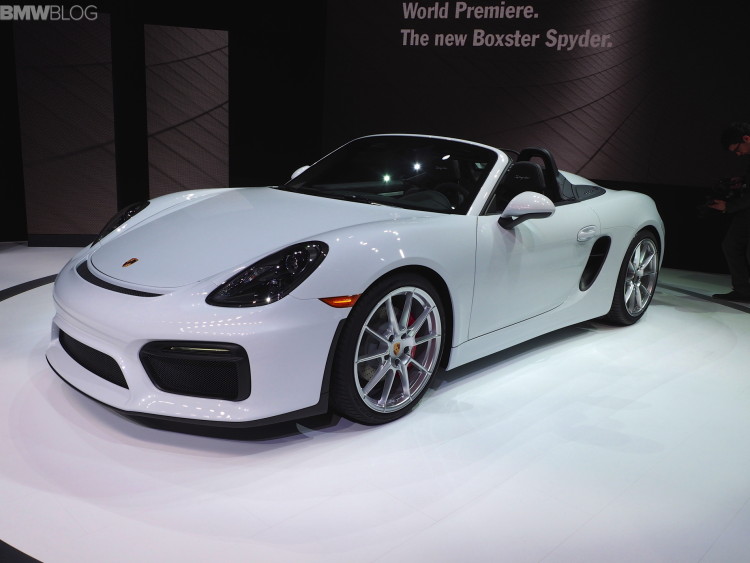 porsche-boxter-spyder-images-12