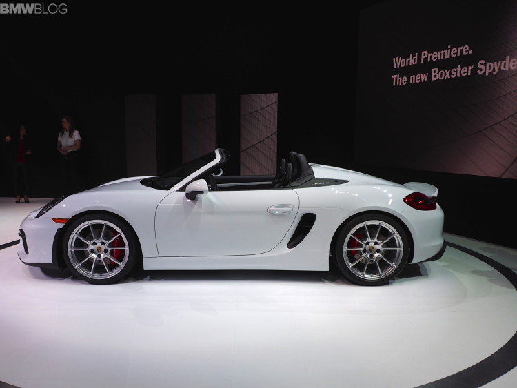 porsche-boxter-spyder-images-13