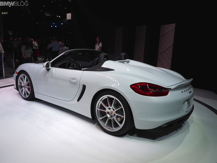 porsche-boxter-spyder-images-14