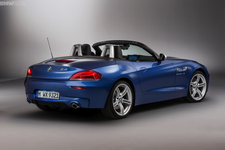 2015-bmw-z4-estoril-blue-images-02