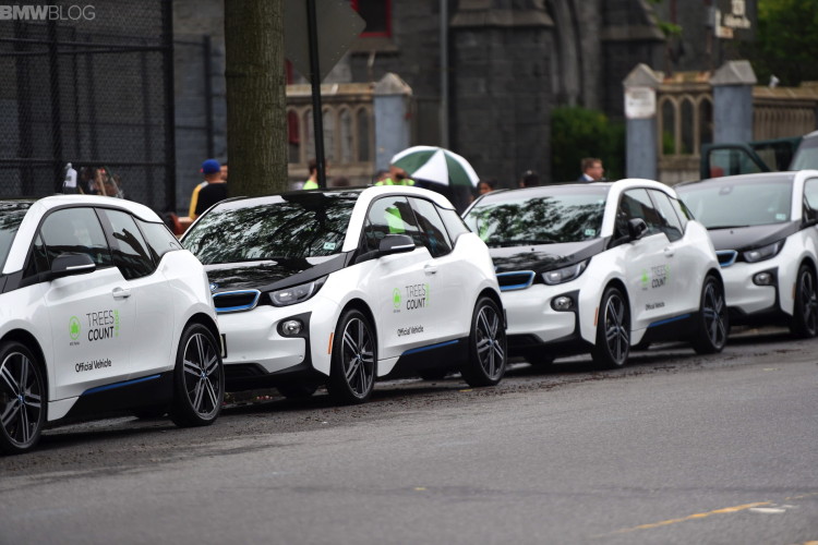 BMW Donates 20 BMW i3 Vehicles to NYC Parks