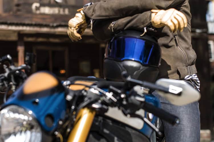 BMW Motorrad and Orlando Bloom present the BMW S 1000 R Custom