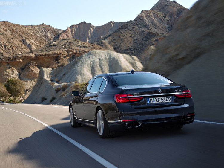 2016-bmw-7-series-exterior-images-1900x1200-09