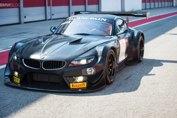 BMW Z4 GT3 Built For Hill Climb Has Huge Wing, Great NA V8 Music