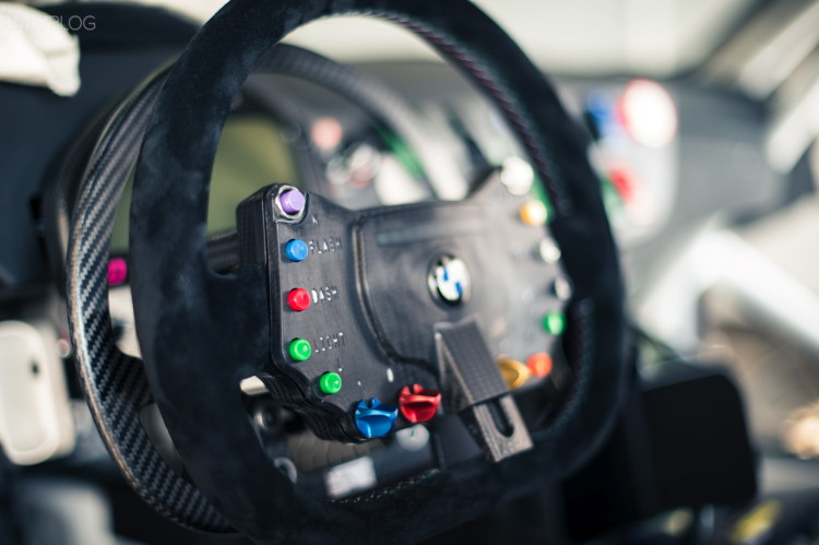 BMW-Z4-GT3-innovations-1900x1200-27