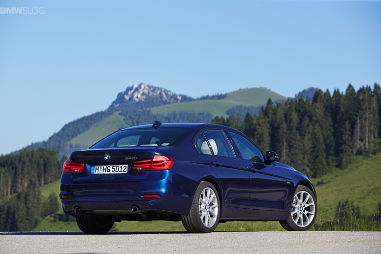 2016-bmw-340i-images-1900x1200-12