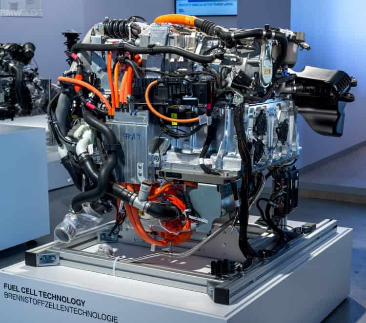 BMW-hydrogen-fuel-cell-technology-images-06