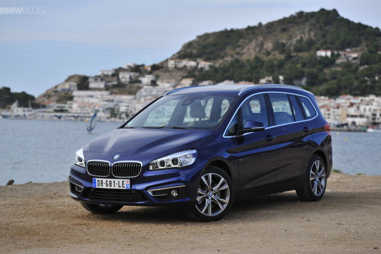 bmw-2-series-gran-tourer-220i-218d-220d-images-34
