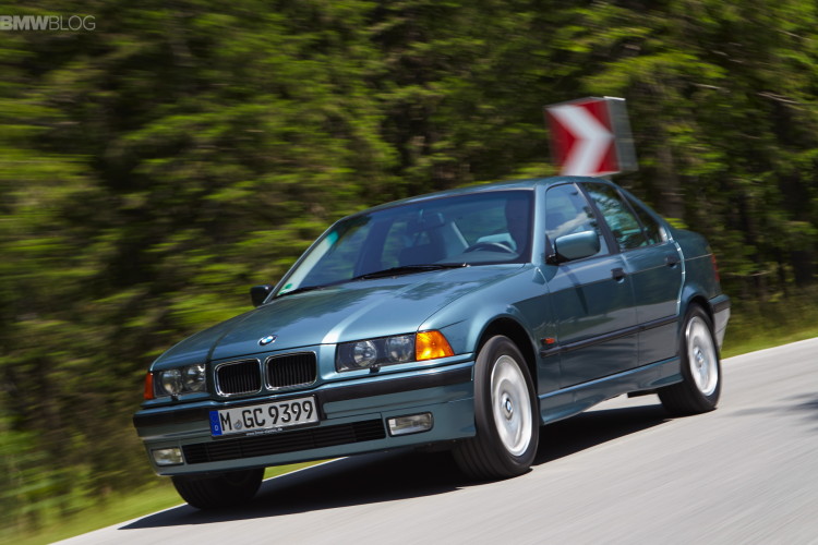 bmw-E36-3-Series-1900x1200-01