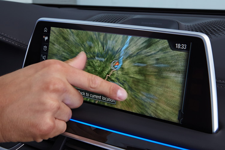 2016-bmw-750Li-images-1900x1200-160