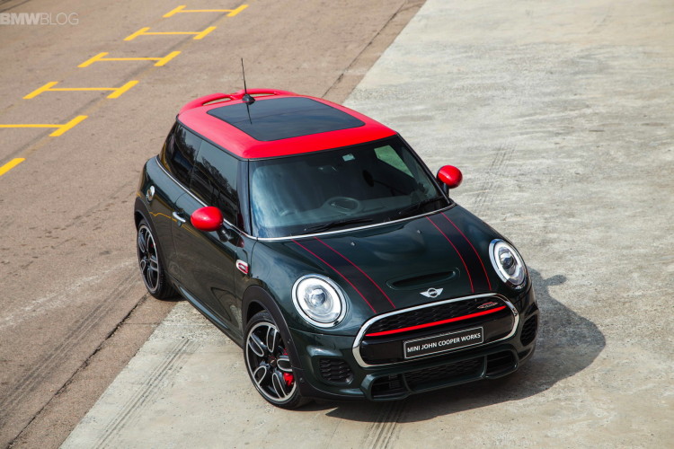mini-john-cooper-works-f56-images-53