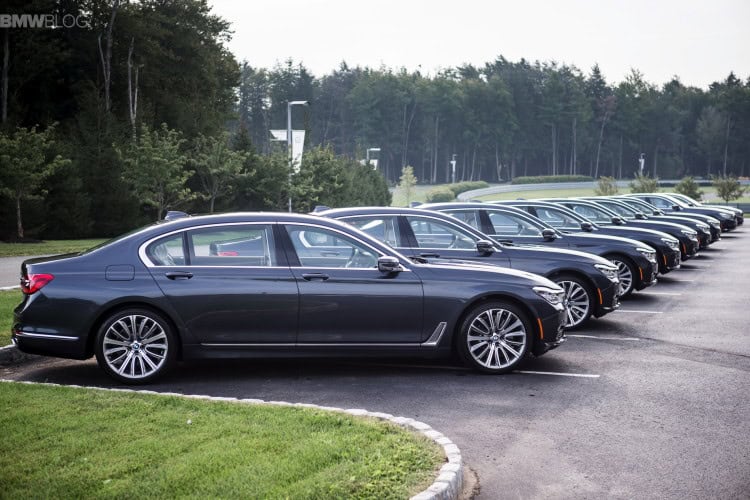 2016-bmw-7-series-launch-new-york-images-1900x-1200-102