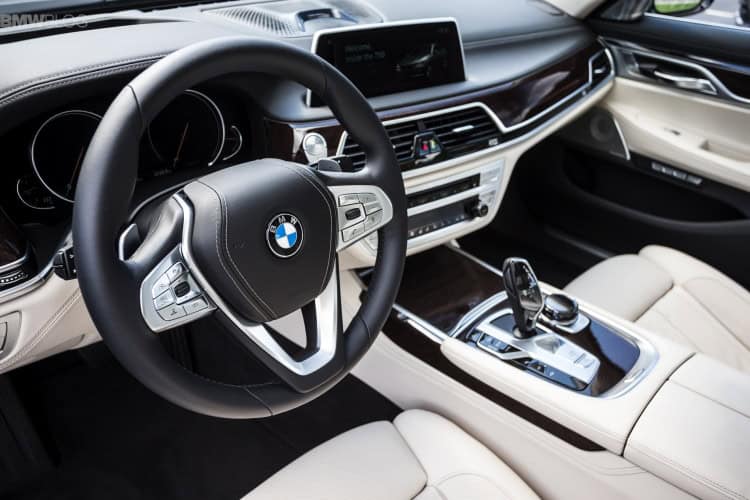 BMW 7 Series and two Rolls Royces make Top Gear’s 10-best luxury car list