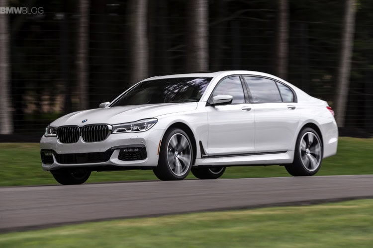 2016-bmw-7-series-launch-new-york-images-1900x-1200-74