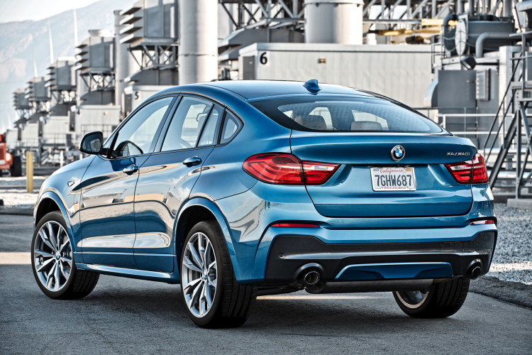 BMW-X4-M40i-official-images-1900x1200-44