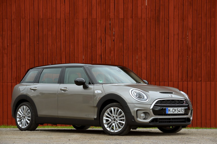 MINI Cooper S Clubman-Melting Silver metallic-images-83