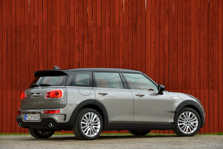 MINI Cooper S Clubman-Melting Silver metallic-images-85